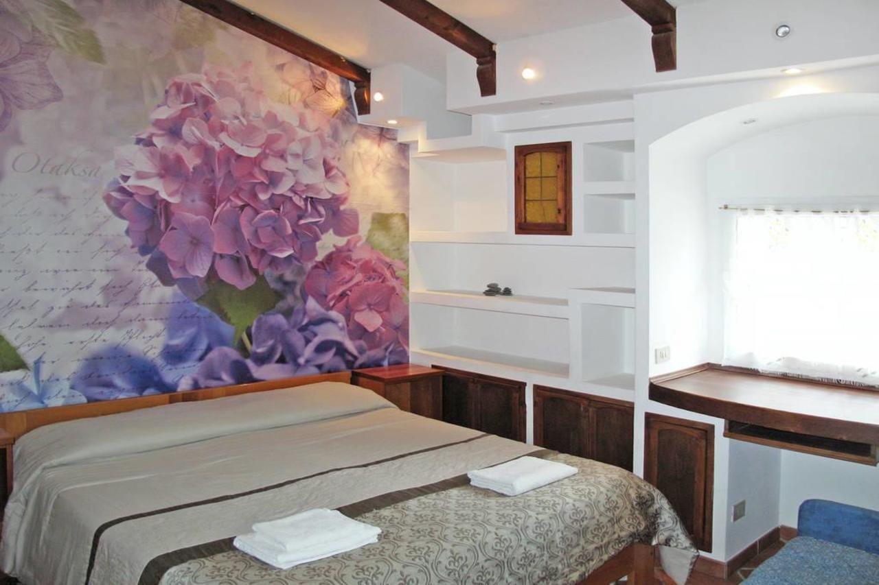 Agriturismo Le Mimose Imperia Eksteriør bilde