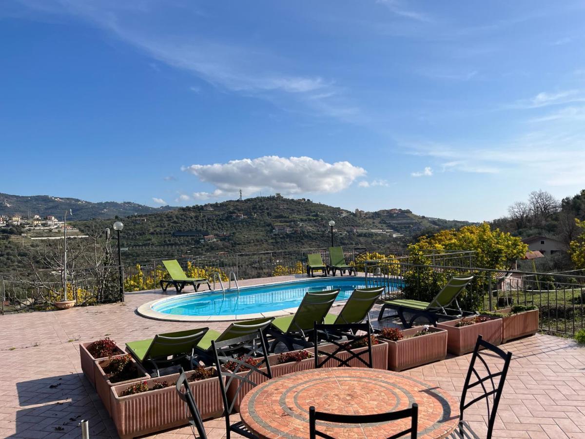Agriturismo Le Mimose Imperia Eksteriør bilde