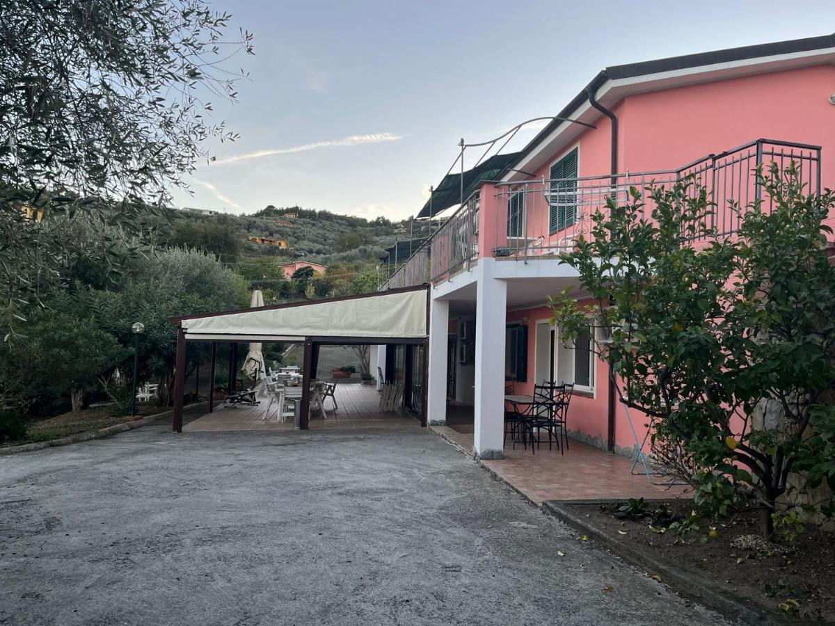 Agriturismo Le Mimose Imperia Eksteriør bilde