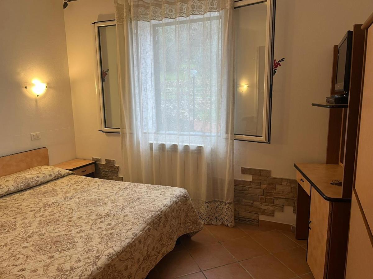 Agriturismo Le Mimose Imperia Eksteriør bilde